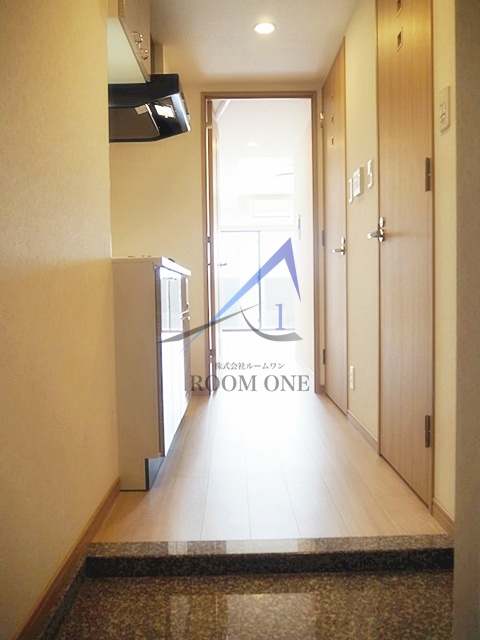 玄関　玄関です。