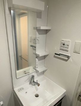 洗面設備　同仕様