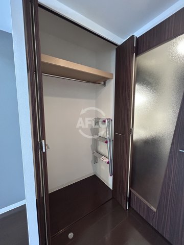 収納　SERENiTE江坂四番館　クローゼット