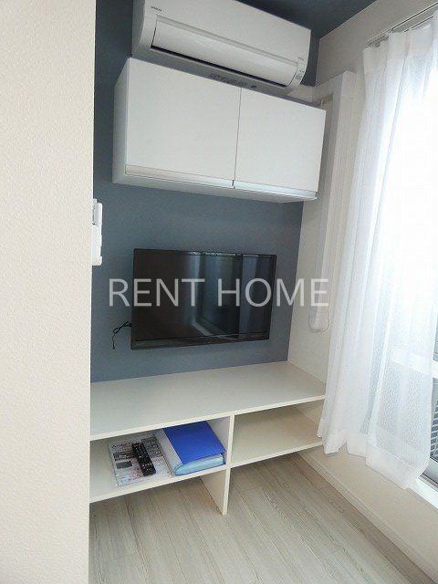 その他設備　壁掛けテレビ付き