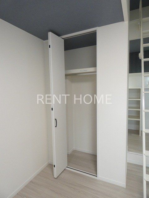 収納　クローゼット