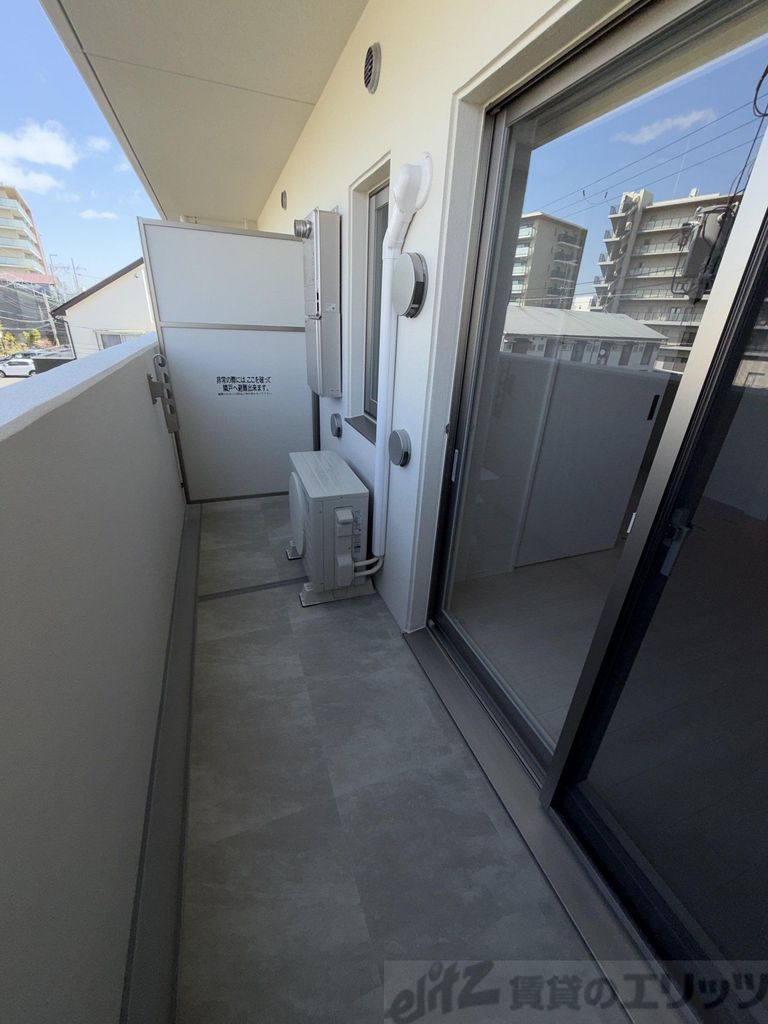 バルコニー　バルコニー