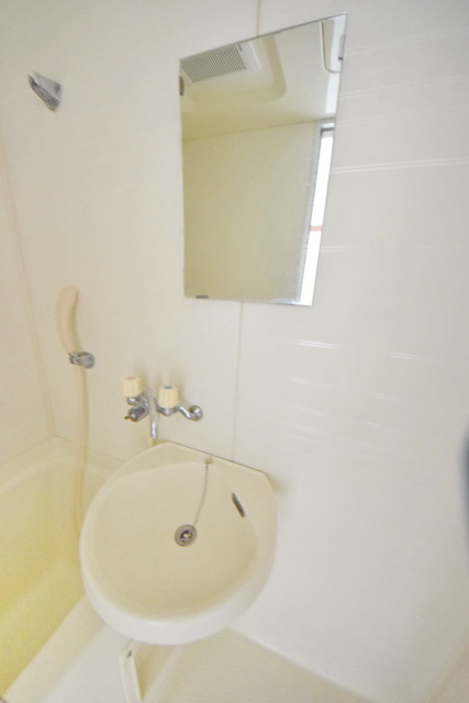 洗面設備　～手洗いうがいで風邪予防～