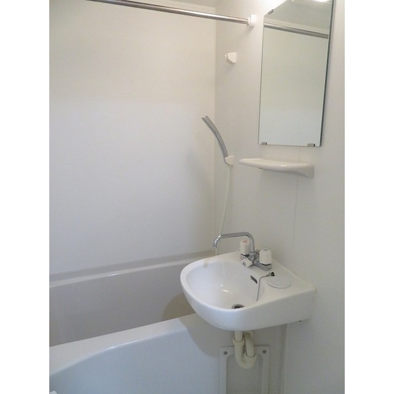 バス・シャワールーム　浴室