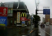 飲食店　マクドナルド 京葉小松川店（飲食店）まで853m