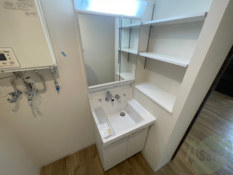 洗面設備　シャンプードレッサーで身支度もラクラクです！