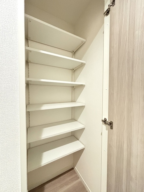 収納　竣工前写真。