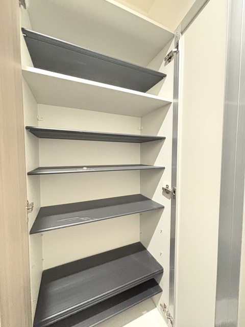 玄関　竣工前写真。