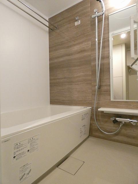 バス・シャワールーム　バス※別部屋参考写真