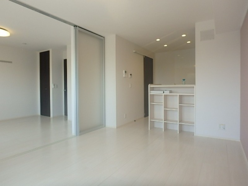 居室・リビング　図面と現状に相違がある場合には現状を優先