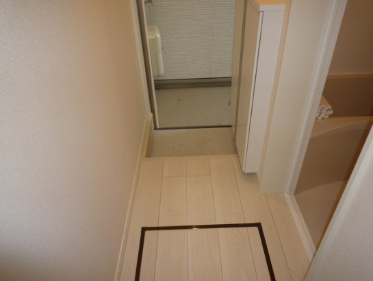 玄関　同一仕様