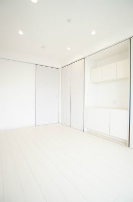 その他部屋・スペース　嬉しい壁面収納付き♪