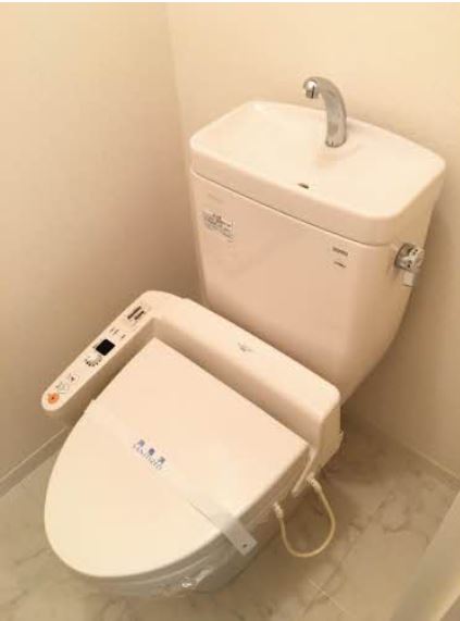 トイレ　温水洗浄便座♪