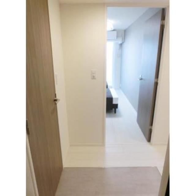 玄関　同タイプ部屋　参考写真