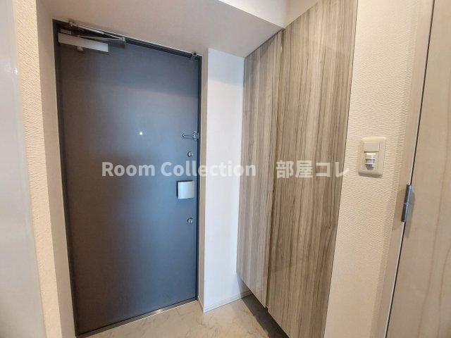 玄関　※同物件他部屋写真 反転の場合有