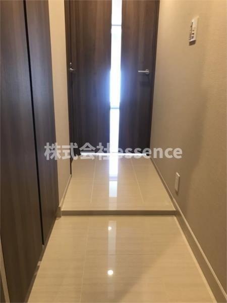 玄関　弊社ではオンライン対応・現地対応可能です♪