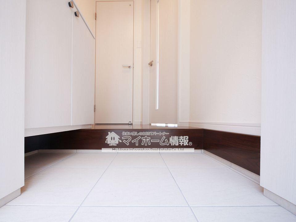 玄関　明るい玄関♪