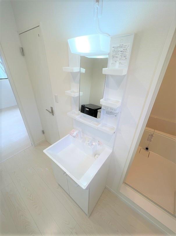 洗面設備　独立洗面台