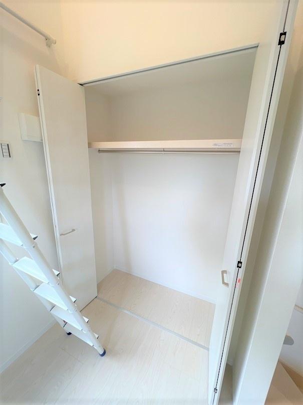収納　洋室のクローゼット