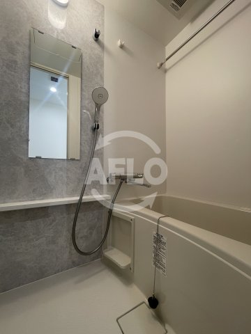 バス・シャワールーム　エスリードレジデンス梅田グランゲート　風呂