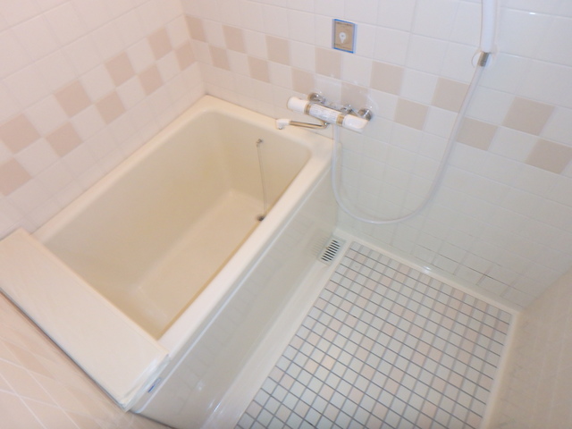 バス・シャワールーム　別号室参照