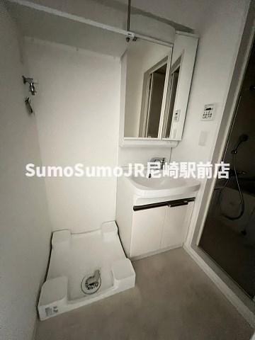 洗面設備　広い洗面スペース