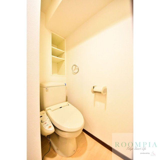 トイレ　※同タイプの別のお部屋です。