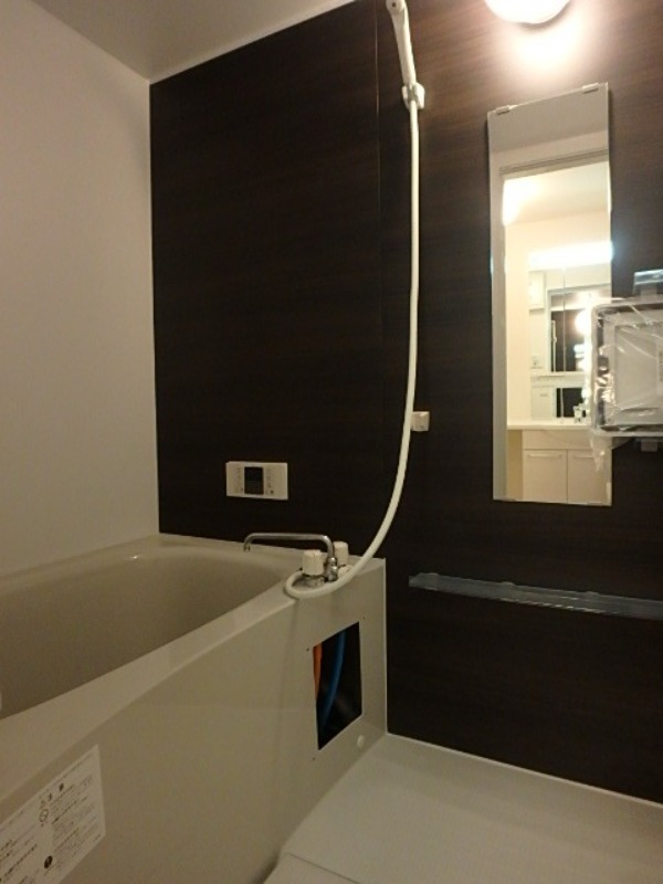 バス・シャワールーム　図面と現状に相違がある場合には現状を優先