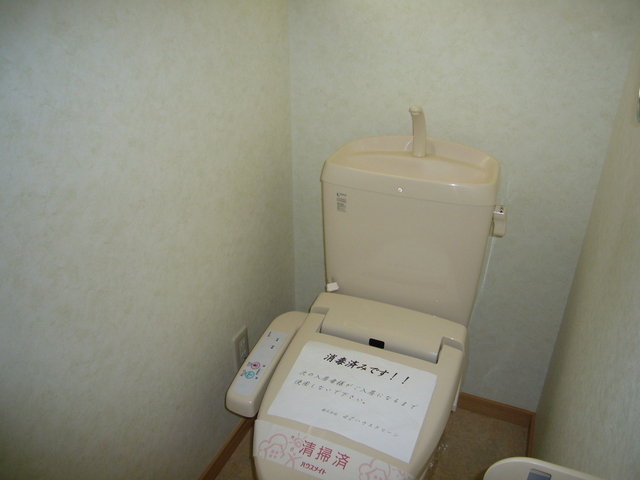 トイレ　洗浄便座