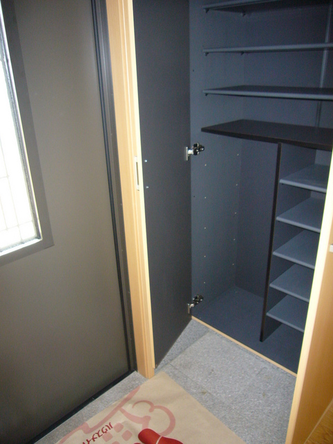 玄関　玄関のシューズボックス