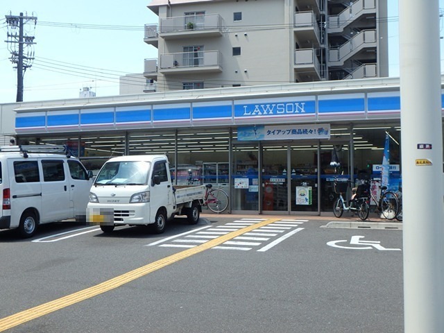 コンビニ　ローソン 大開三丁目店（コンビニ）まで443m