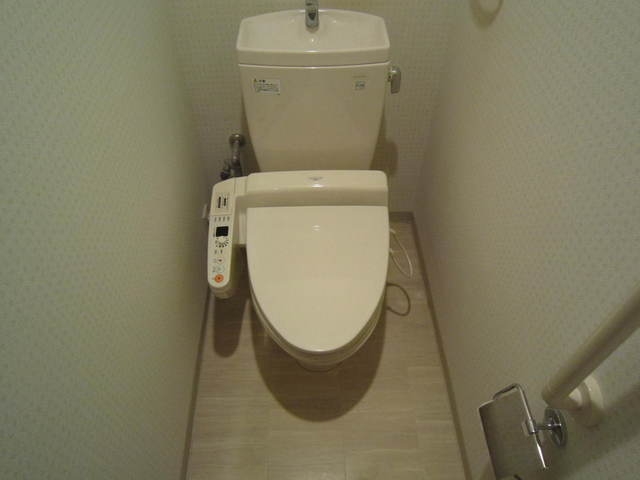 トイレ　参考写真