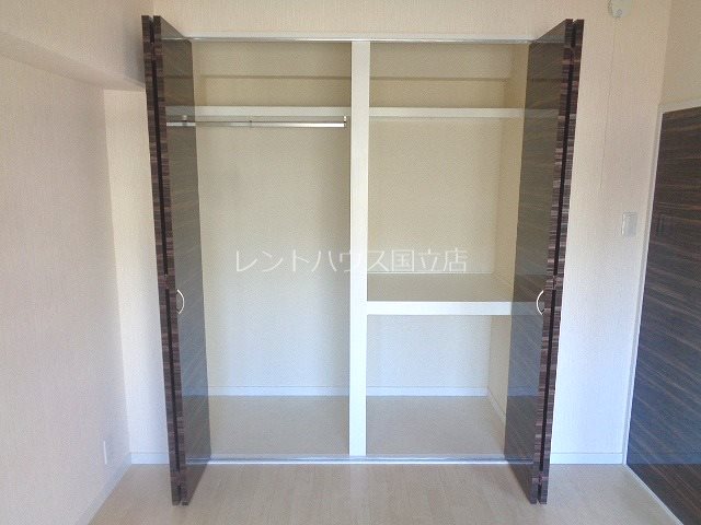 収納　同物件別部屋参考写真です