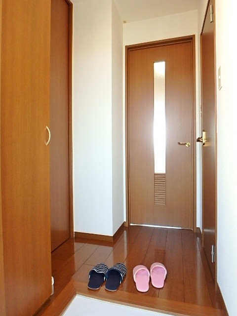 玄関　図面と現状に相違がある場合には現状を優先