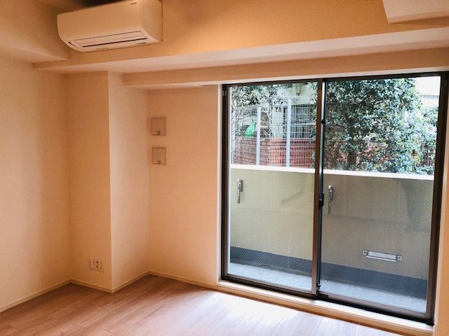 居室・リビング　※別部屋参考写真