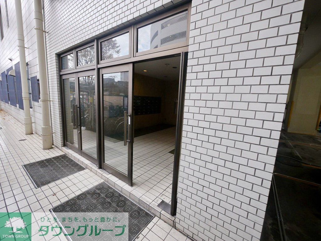 エントランス　エントランス