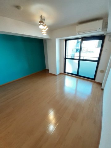 居室・リビング　明るい室内です