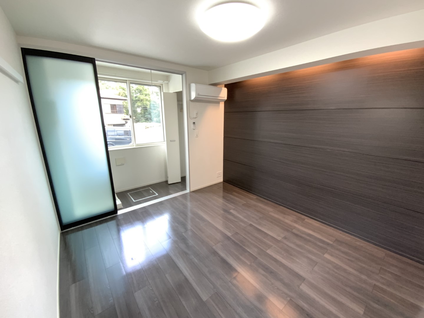 居室・リビング　他室参考写真　7帖の洋室