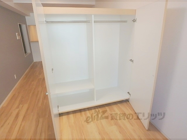 収納　キャスター付き