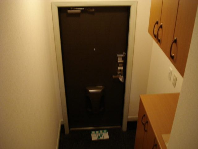 玄関　玄関（イメージ）