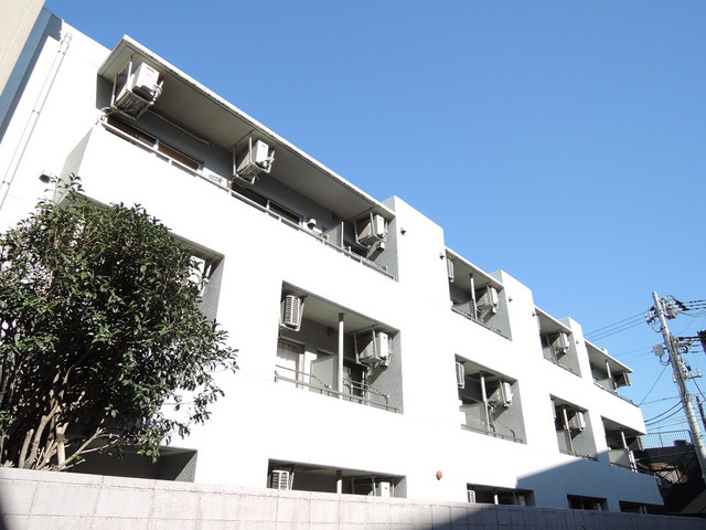 建物外観　オートロックで単身者様入居も安心★