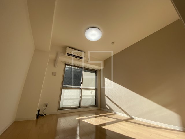 居室・リビング　コンフォータブル阿波座　洋室