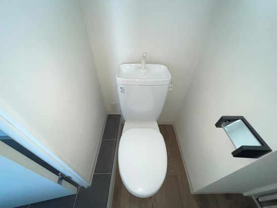 トイレ　※別部屋の写真です