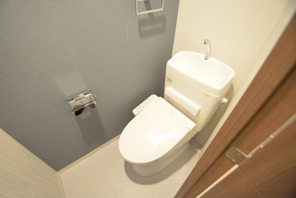 トイレ　シャワー付トイレ