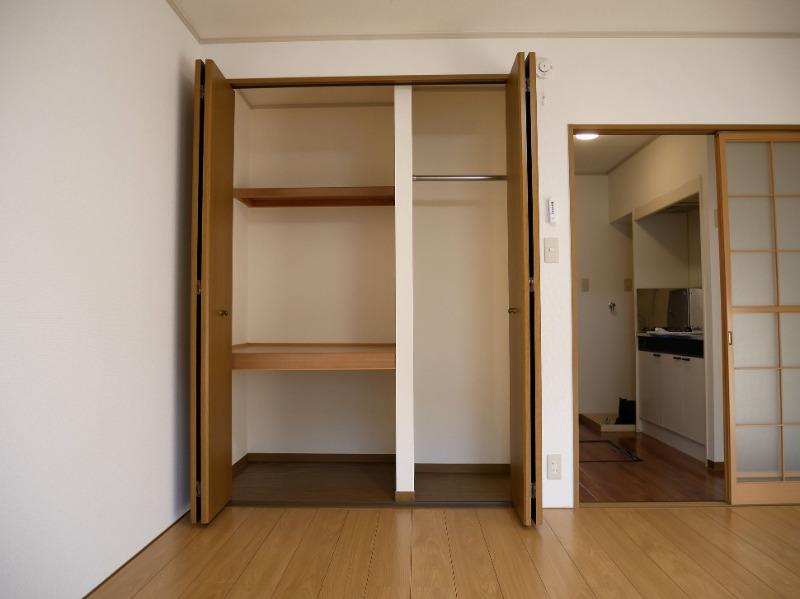 収納　クローゼット