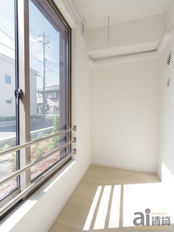 バルコニー　※同仕様写真