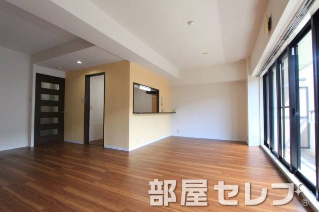 居室・リビング　広々としたリビング。（イメージ写真）