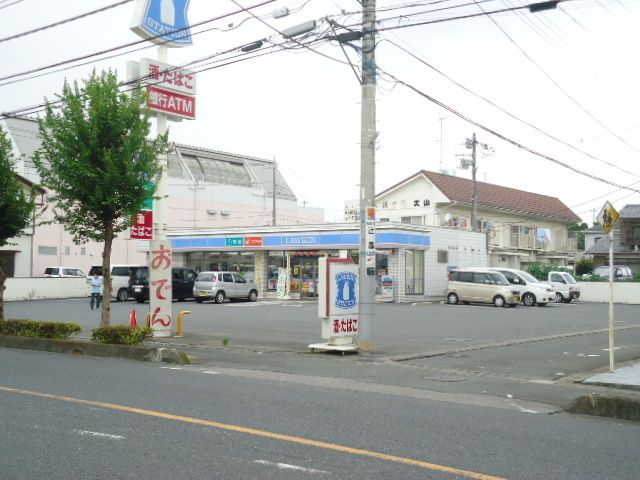 コンビニ　ローソン 東松山松本町二丁目店（コンビニ）まで220m