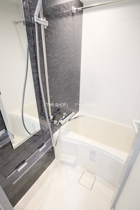 バス・シャワールーム　浴室乾燥機つき