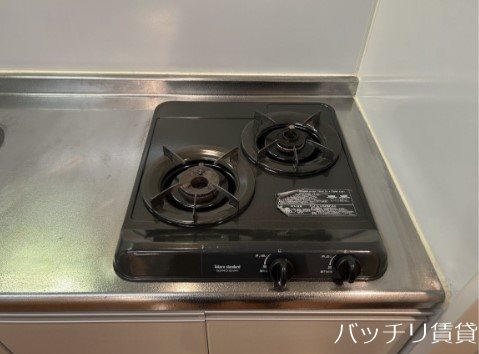 キッチン　写真は同タイプの別室参考写真になります。